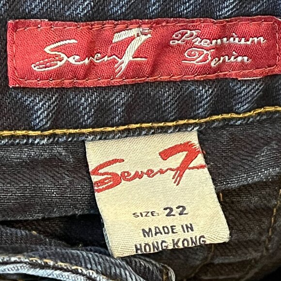 Seven7 High Rise Distressed Straight Jeans Plus Size 22 Dark Wash - Picture 3 of 10